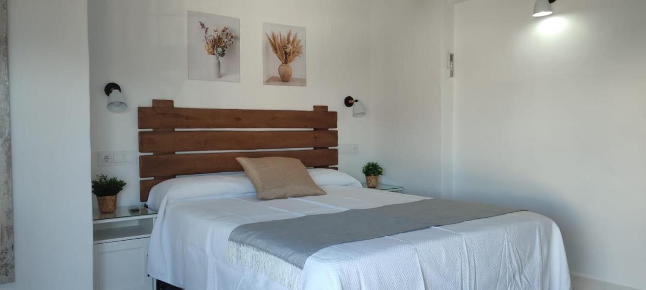 El Manantial Hotel Захара де ла Сиера Екстериор снимка